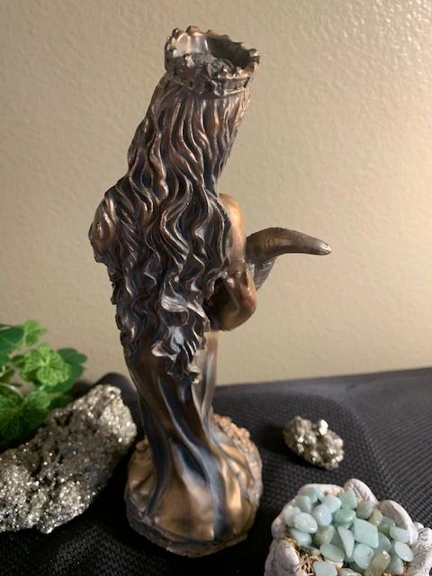 Tyche/Fortuna Statue