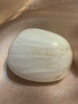 SCOLECITE CRYSTAL STONE