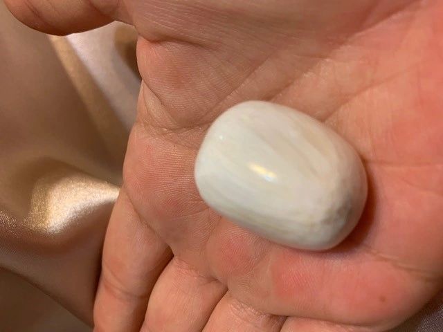 SCOLECITE CRYSTAL STONE