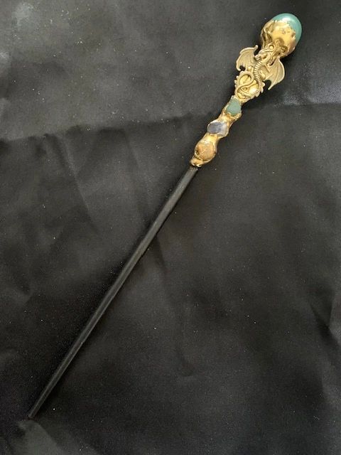 DRAGON WAND