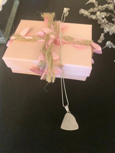 ROSE QUARTZ PENDANT ON 925 STERLING SILVER CHAIN