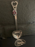 SUGAR SKULL HEART TEA INFUSER