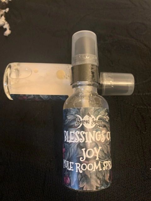 BLESSINGS OF JOY YULE ROOM SPRAY