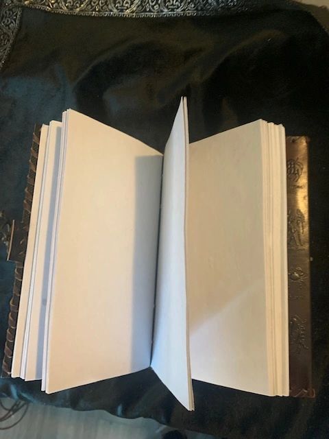 NEW MOON AFFIRMATION JOURNAL