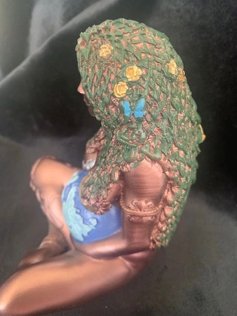 GAIA STATUE