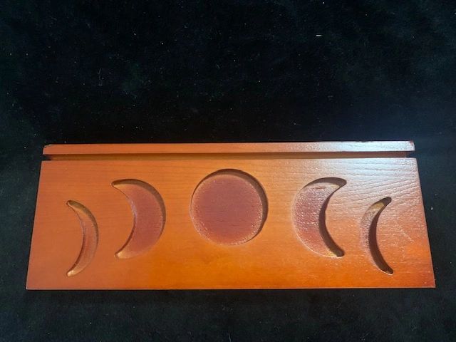 WOODEN TAROT/ORACLE CARD STAND WITH MOON PHASES